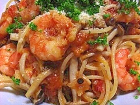 食物繊維　シメジとエビのトマトソーススパゲティー